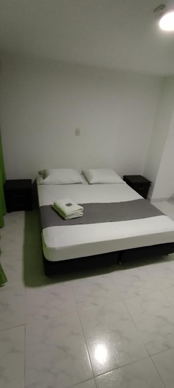 Hotel Paradise Lleras Medellín Exteriér fotografie