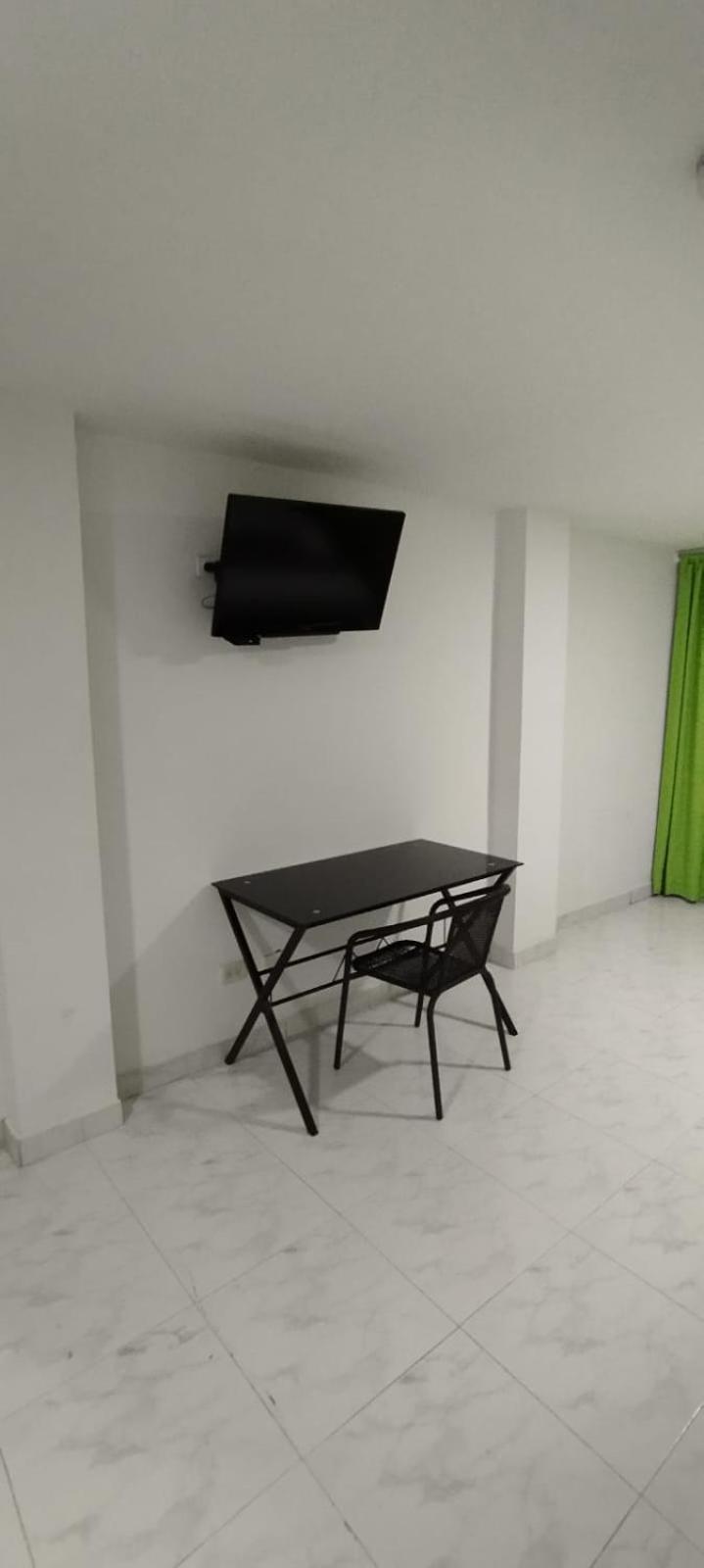 Hotel Paradise Lleras Medellín Exteriér fotografie