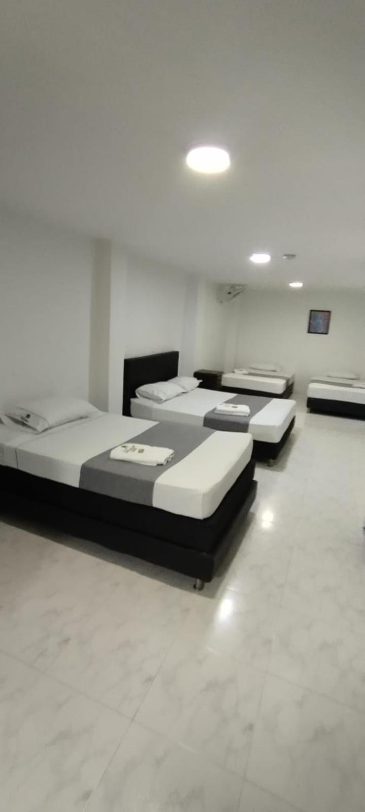 Hotel Paradise Lleras Medellín Exteriér fotografie