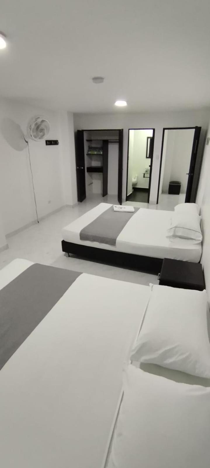 Hotel Paradise Lleras Medellín Exteriér fotografie